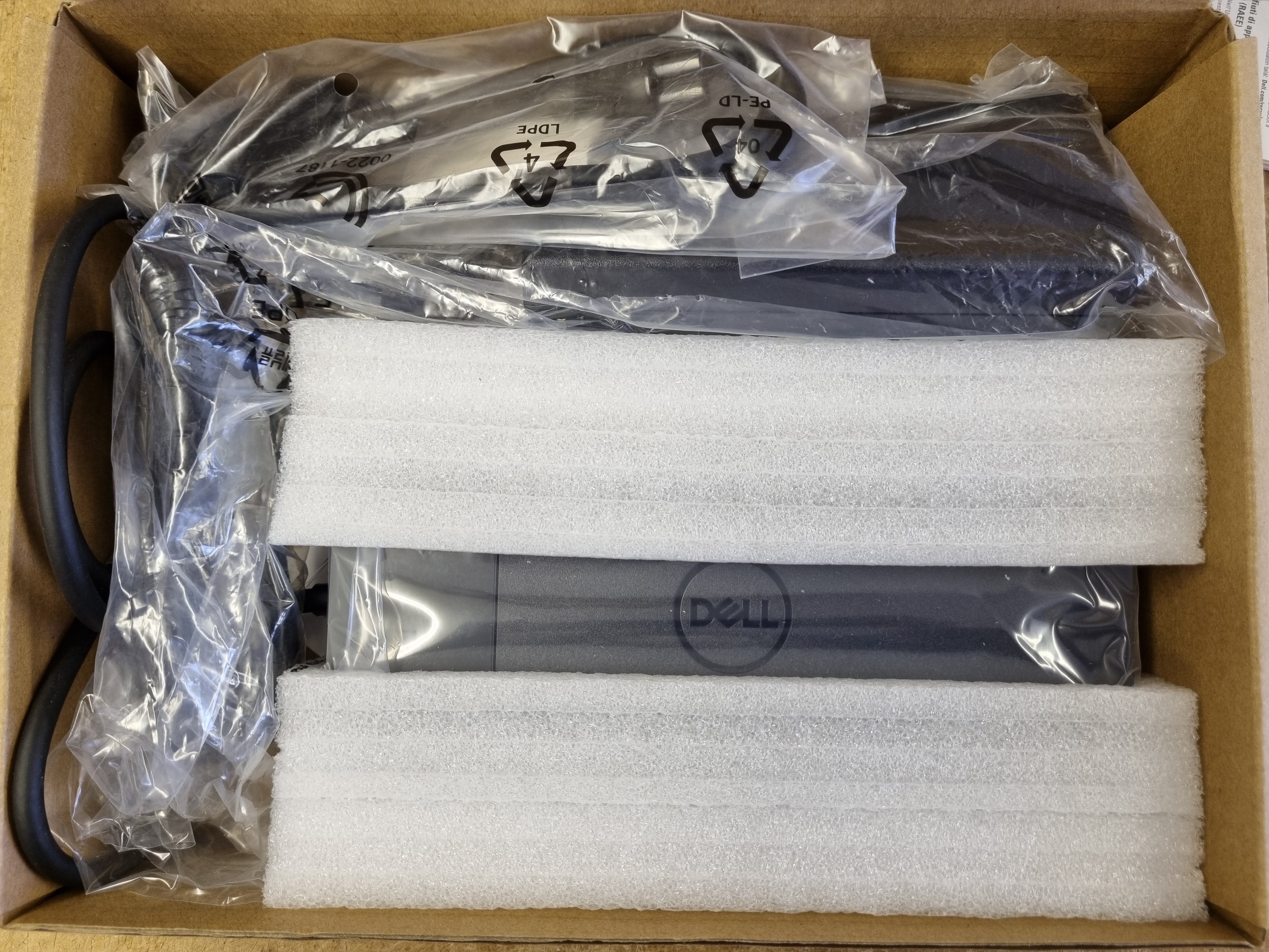 NEW selling in Box DELL Thunderbolt Docking Station WD19TBS